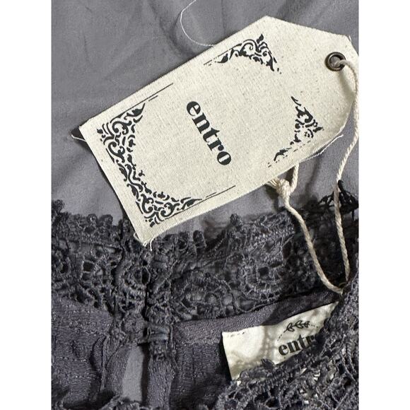 So Cute! Gray Women’s Dress By Entro Lace Lined Size Small NWT - Picture 9 of 16